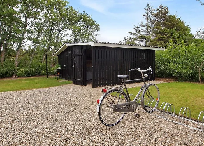 Kadir - 500m From The Sea By Interhome